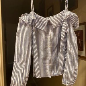 Off the shoulder button up shirt with collar